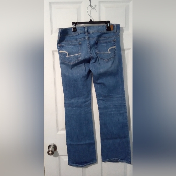 American Eagle Outfitters Medium Blue Boot Cut Jeans - Picture 4 of 4